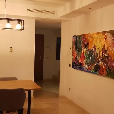 3 Bedroom Duplex Penthouse With Stunning Rooftop Solarium And See Views Apartment *