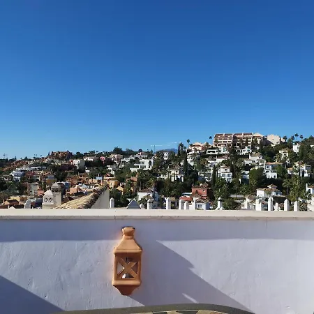 Apartment 3 Bedroom Duplex Penthouse With Stunning Rooftop Solarium And See Views