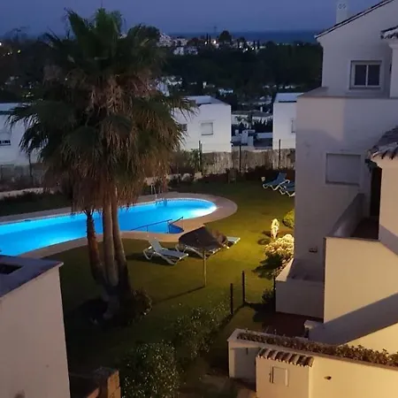 3 Bedroom Duplex Penthouse With Stunning Rooftop Solarium And See Views * Marbella