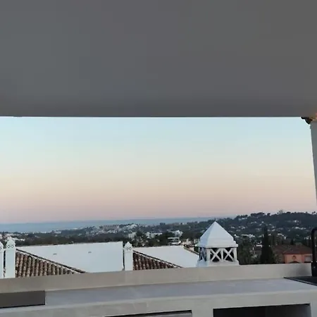 3 Bedroom Duplex Penthouse With Stunning Rooftop Solarium And See Views * Marbella